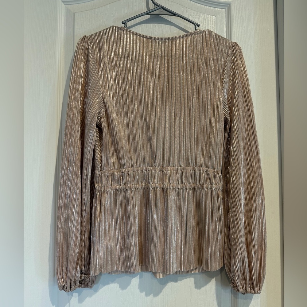 Abercrombie & Fitch Shimmering Gold Blouse - Picture 2 of 4